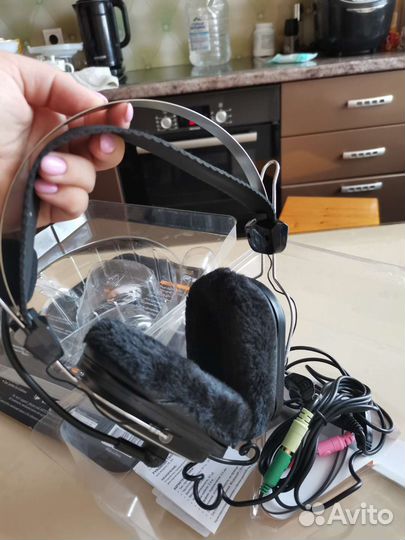 Наушники с микрофоном A4Tech HS-60 Black