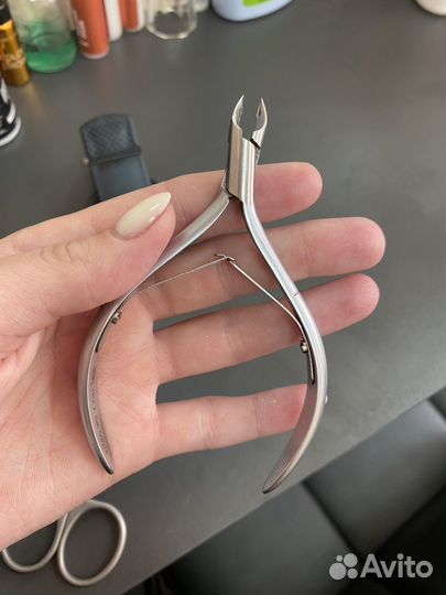 Кусачки и ножницы для маникюра новые