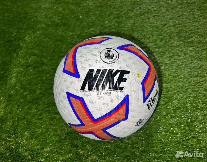 Футбольный мяч nike английской премьер-лиги 22/23