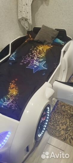 Развивающий автомобиль кроватка