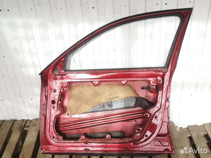 Дверь передняя правая Passat B5