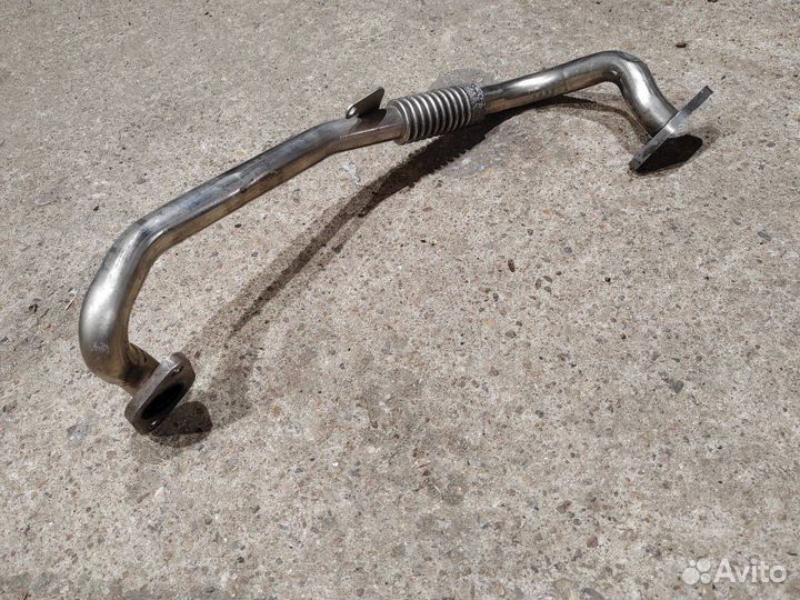 Патрубок (трубка) EGR Volkswagen Tiguan 2008