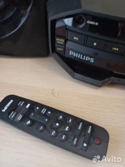 Музыкальный центр philips
