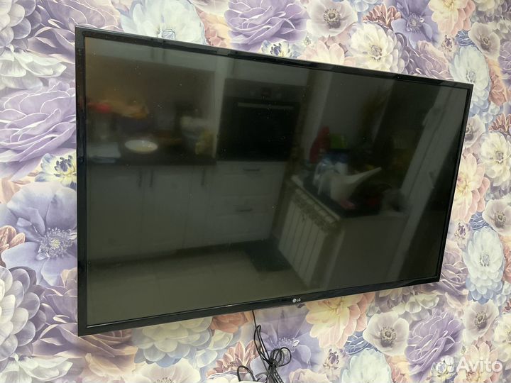 Телевизор 43 дюйма LG