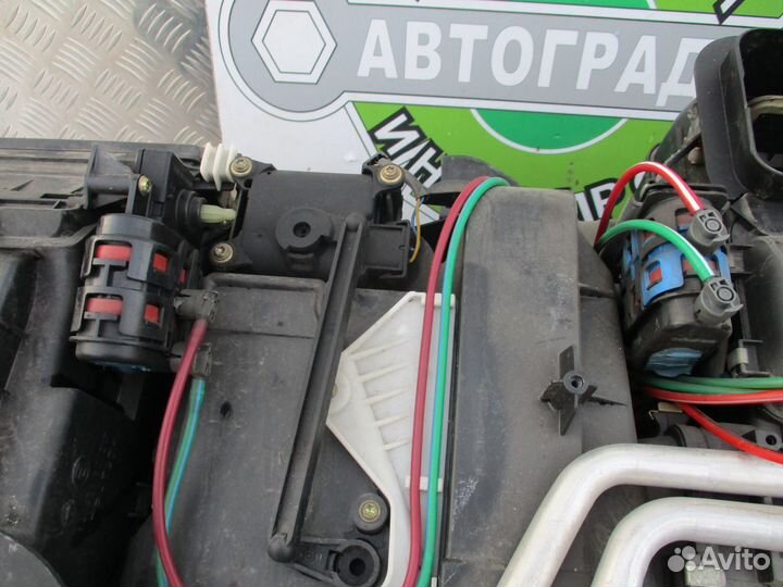 Корпус отопителя Mercedes Benz W210 3.2