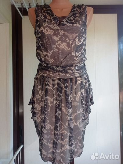 Платье Moschino шёлк новое 42-44