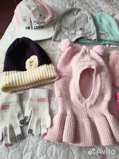Шапки для девочки перчатки варежки 110 116
