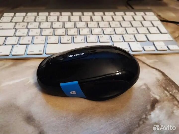 Microsoft Sculpt Comfort Mouse