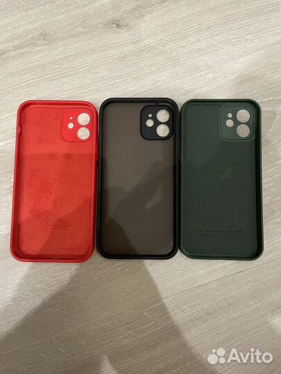 Чехлы на iPhone 12