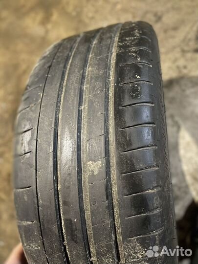 Michelin Pilot Super Sport 225/45 R19 96Y