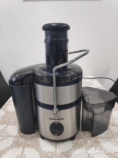 Соковыжималка Redmond