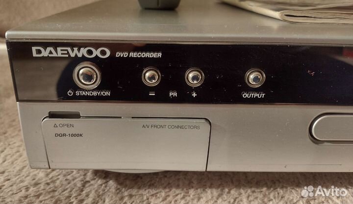 Оцифровыватель видеокассет пишущий DVD-recorder