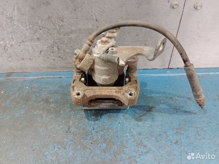 Суппорт задний левый Mazda Cx-5 KE