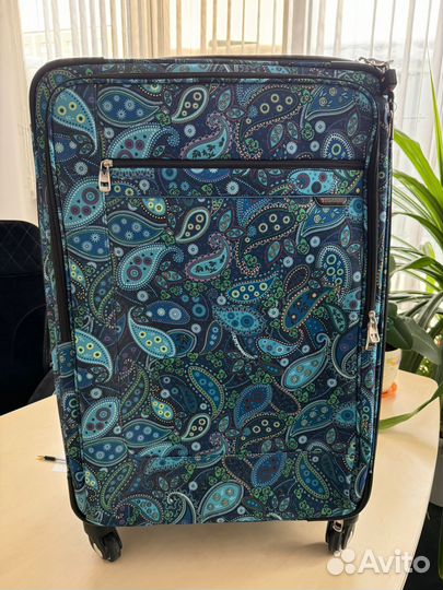 Продам чемодан