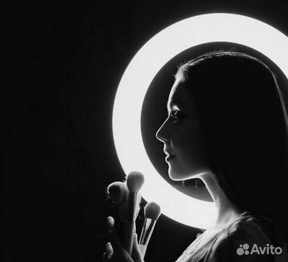 Большая Кольцевая Лампа