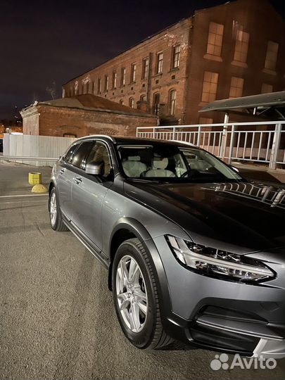 Свой человек в Санкт-Петербурге