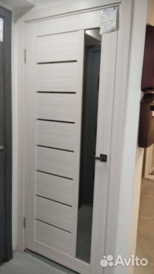 Дверь межкомнатная Порта 27 с зеркалом