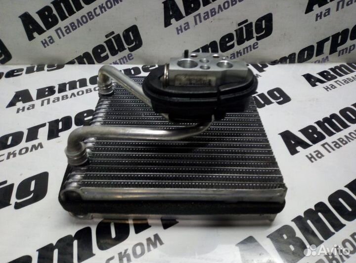 Радиатор кондиционера Volkswagen Tiguan 5N2 CAW