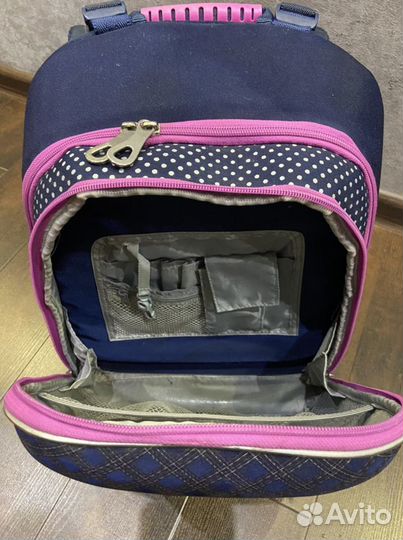 Рюкзак школьный