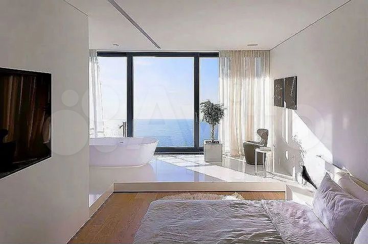 2-к. квартира, 65 м², 15/25 эт.