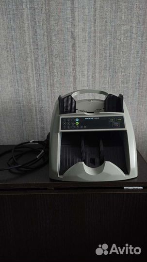 Счетчик банкнот dors 620
