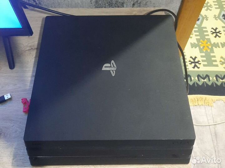 Sony PS4 Pro 1tb
