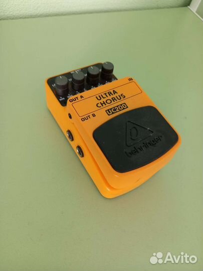 Гитарная педаль chorus