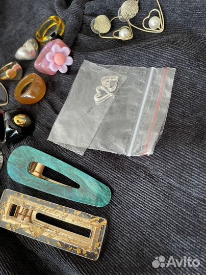 Бижутерия кольца женские, заколки, серьги