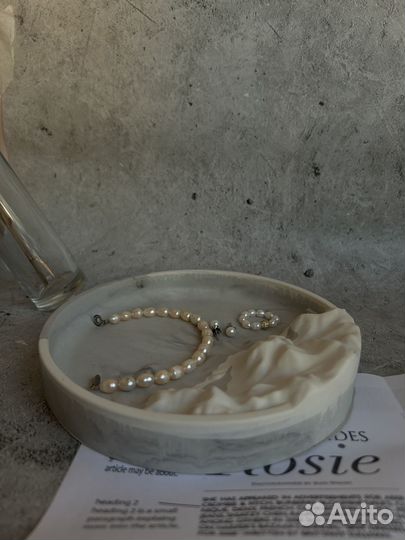 Подставка из гипса 