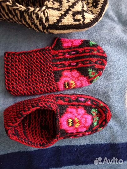 Носки ручной вязки шерстяные