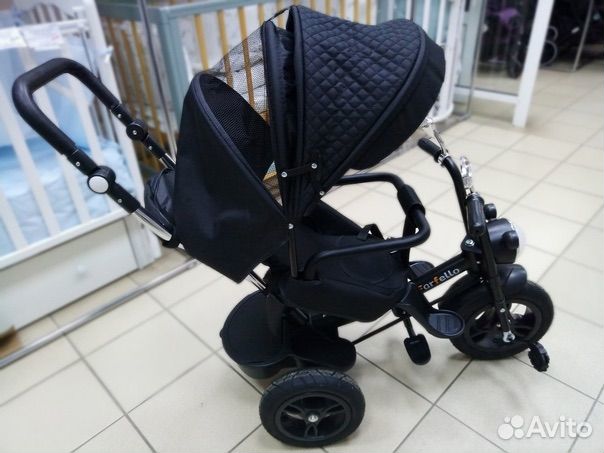 Детский трехколесный велосипед новый