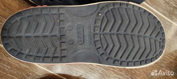 Crocs, adidas, camper