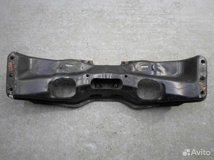 Подрамник Subaru Tribeca WX