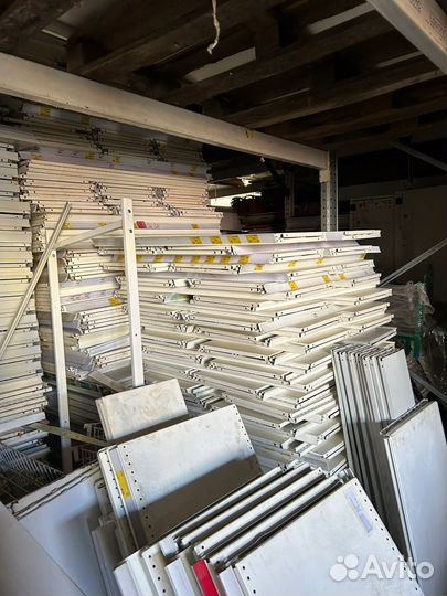 Стеллаж торговый б/у