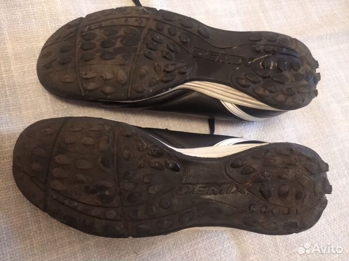 Футбольные бутсы 43 размер