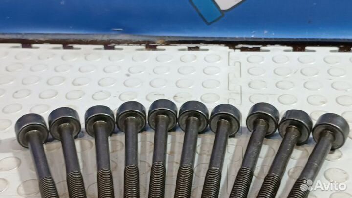 Болт головки блока цилиндров Renault Arkana LCM3