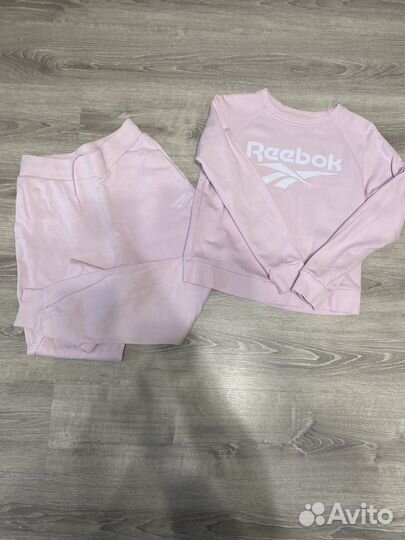 Спортивный костюм reebok женский