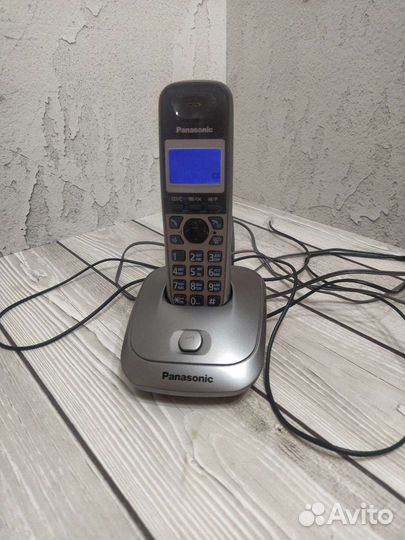 Радиотелефон Panasonic KX-TG2511RU