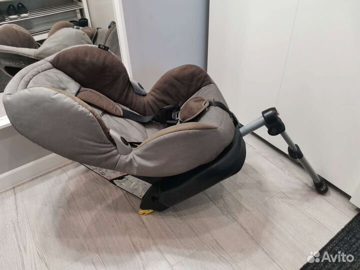 Детское автокресло 9 до 18 кг maxi cosi с изофикс