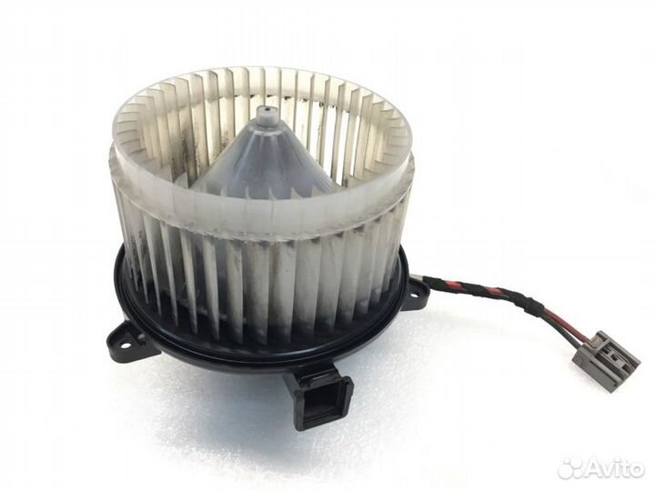 Мотор печки Chevrolet Cruze хетчбек 1.6 2012