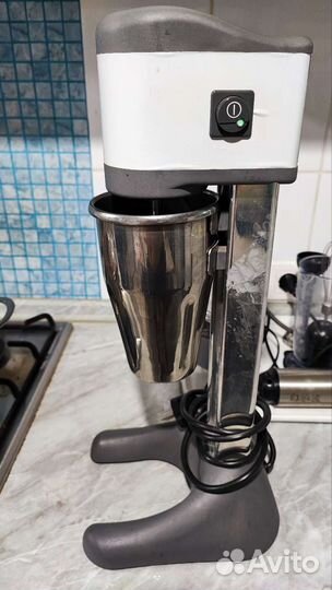 Профессиональный миксер для молочных коктейлей