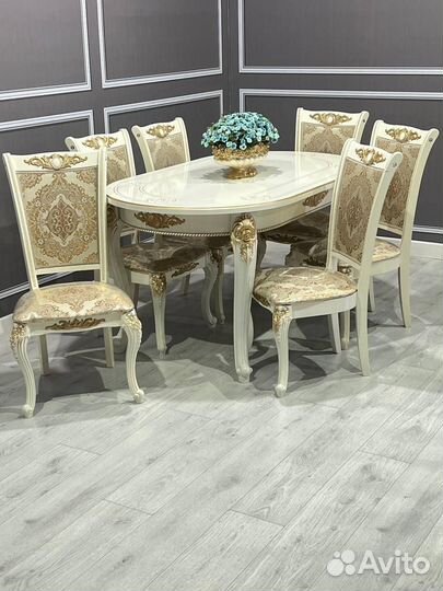 Стол и Стулья