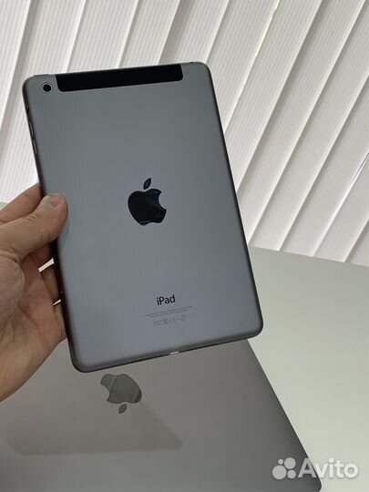 iPad mini 2 Retina wi-fi + Sim 64 Gb