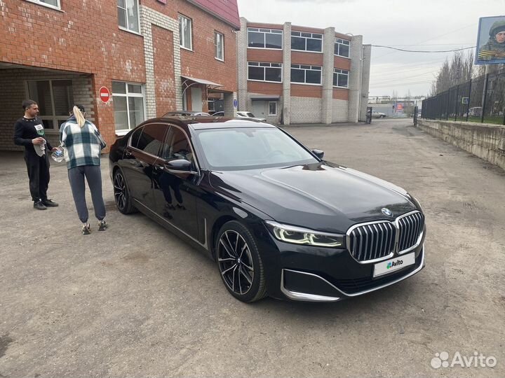 BMW 7 серия 3.0 AT, 2019, 155 000 км