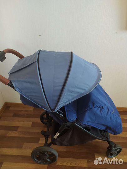 Прогулочная коляска McCan