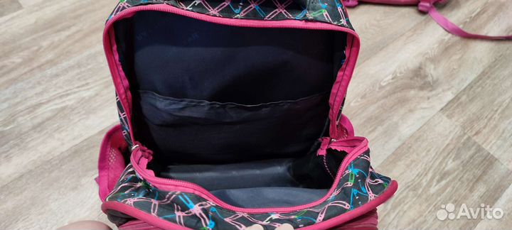 Рюкзак школьный