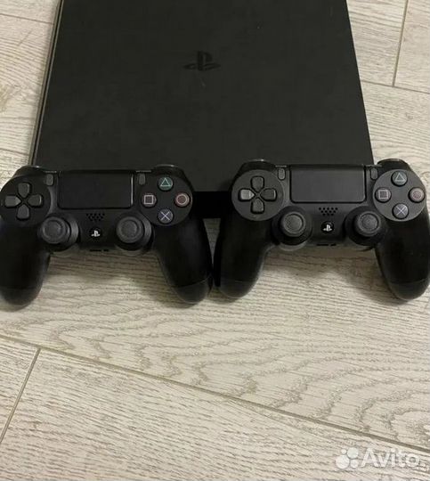 Sony PS4 slim 1tb