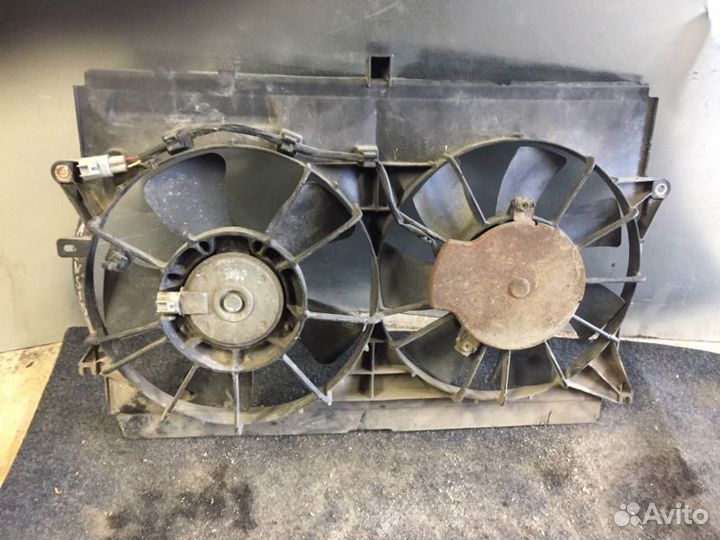 Диффузор Toyota Avensis седан 2.0 2008