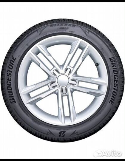 Bridgestone Blizzak LM-005 185/60 R15