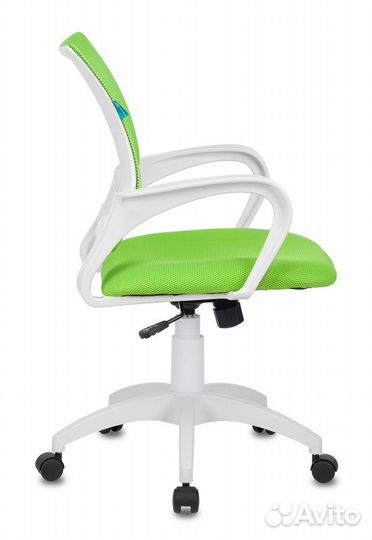 Кресло компьютерное Бюрократ белый пластик